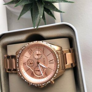 Women’s fossil watch